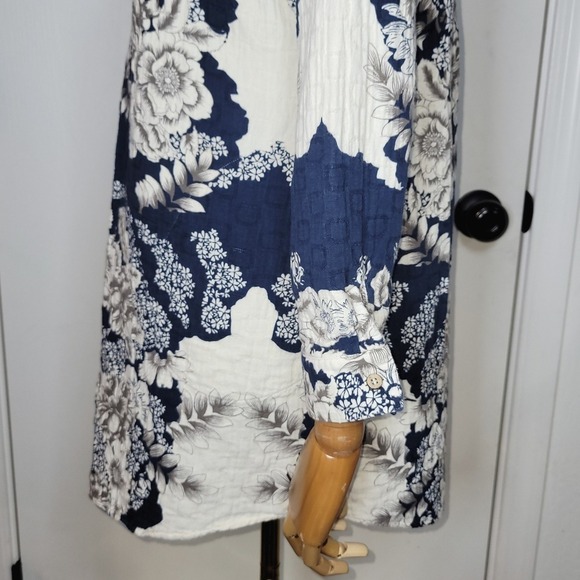 Soft Surroundings Floral Long Sleeve Button Shirt Size Large Petite Vacation - Picture 8 of 12